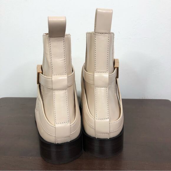 NEW Tory Burch T Hardware Leather Chelsea Boots in Dulce De Leche Size 9.5M - Picture 4 of 11